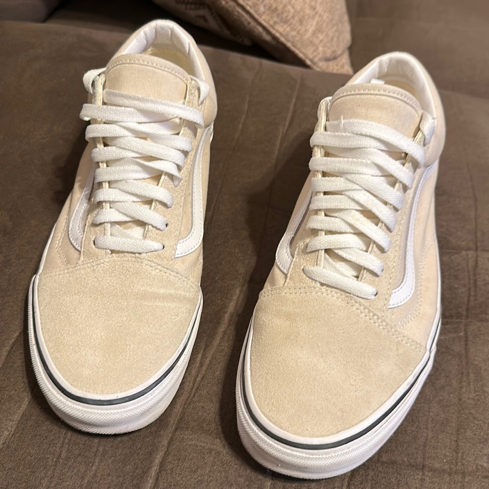 Men’s vans size 11 color “French oak”